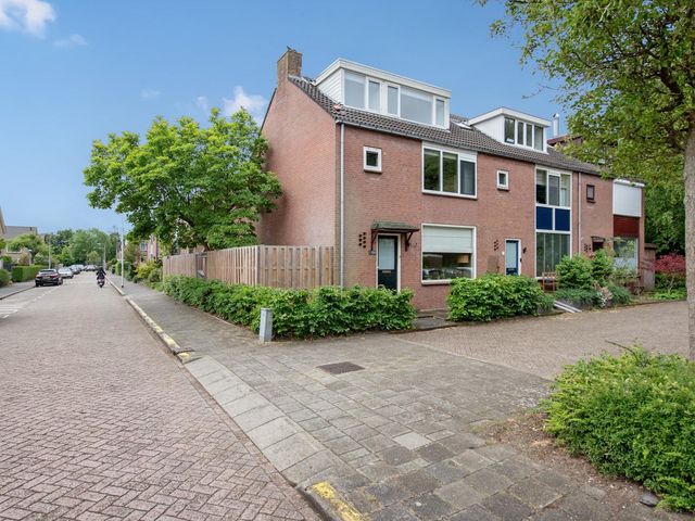 Ds. van Couwenhovelaan 166, Bergschenhoek