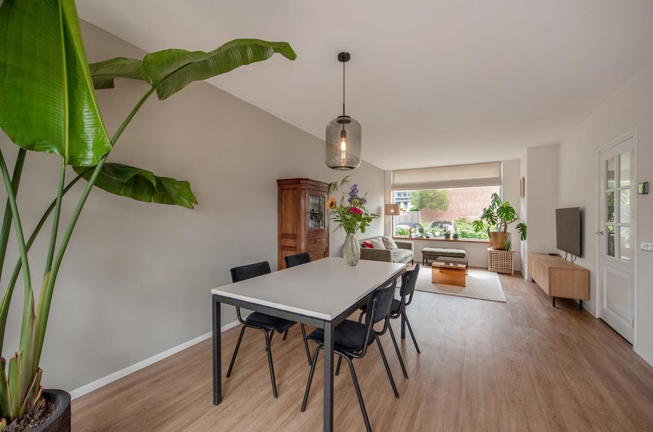 Ds. van Couwenhovelaan 166