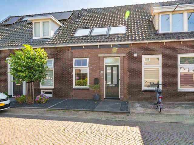 Oudendijk 7B, Woudrichem