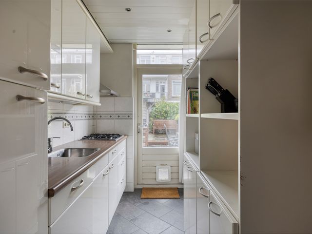 Rabarberstraat 72, Den Haag
