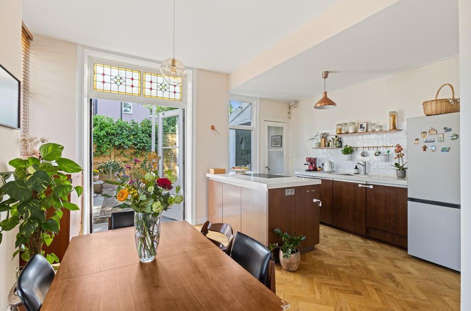 Emmastraat 18