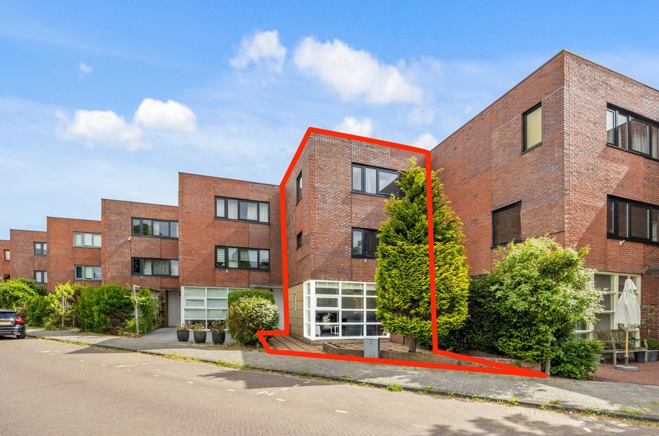 Goudkarpersingel 8