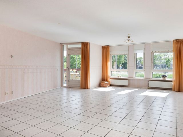 Kamilleveld 38, Schiedam
