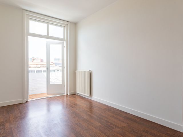 Westduinweg 66C1, Den Haag