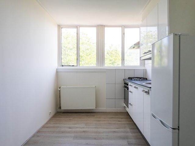 Westduinweg 66C2, Den Haag