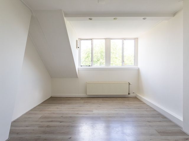 Westduinweg 66C2, Den Haag