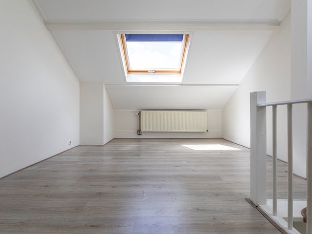 Westduinweg 66C2, Den Haag