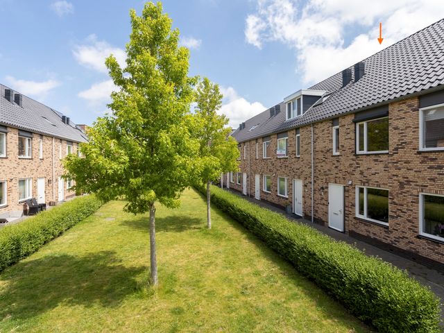Sneekermeerplantsoen 8, Berkel en Rodenrijs
