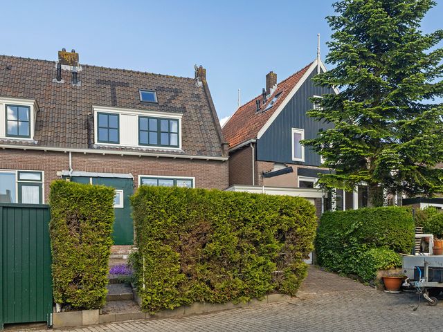 Zuideinde 74A, Monnickendam