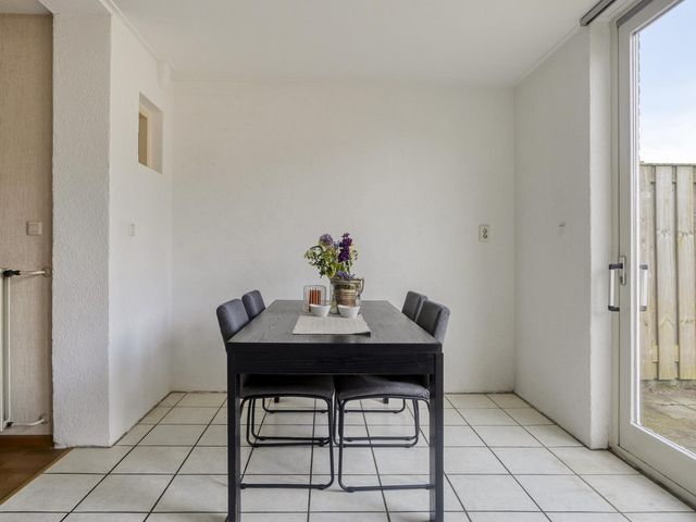 Espenberg 11, Roosendaal