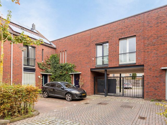Sint Eustatiusstraat 61, Tilburg