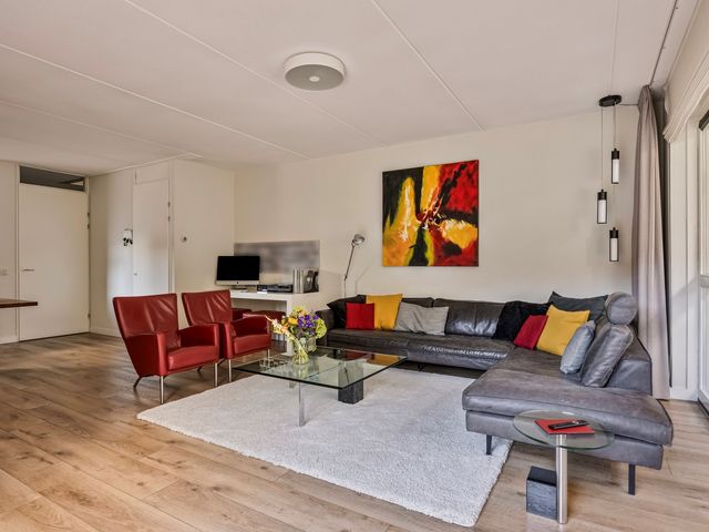 Sint Eustatiusstraat 61, Tilburg