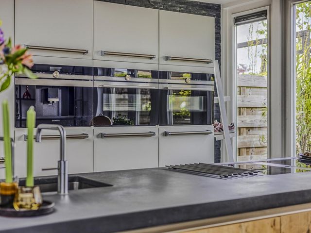 Mostheuvelstraat 105, Tilburg