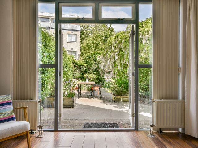 Louise Henriëttestraat 2X, Den Haag