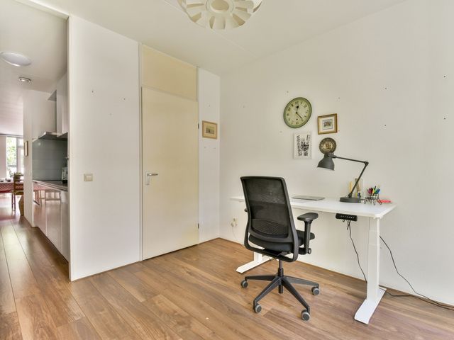 Louise Henriëttestraat 2X, Den Haag