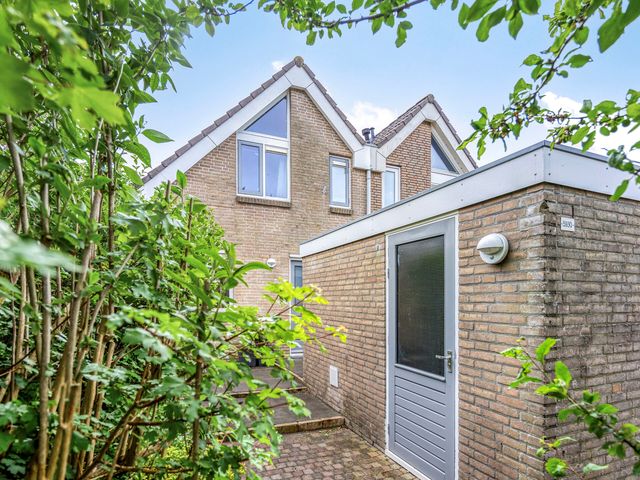 Middelzand 5930, Julianadorp