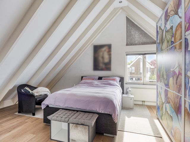 Middelzand 5930, Julianadorp
