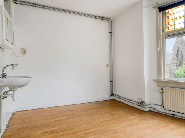 Apeldoornselaan 179, Den Haag
