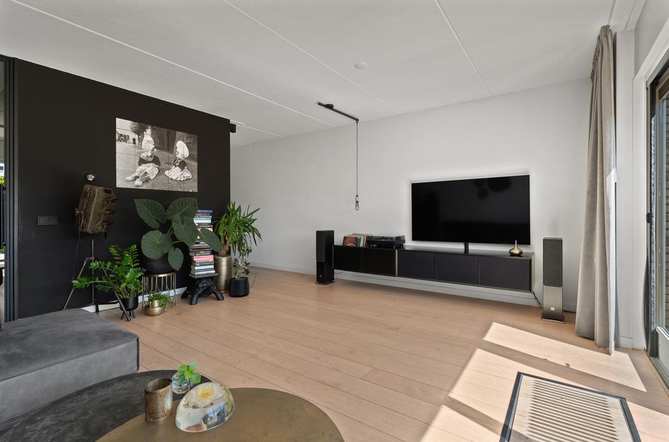 Grootzeil 49