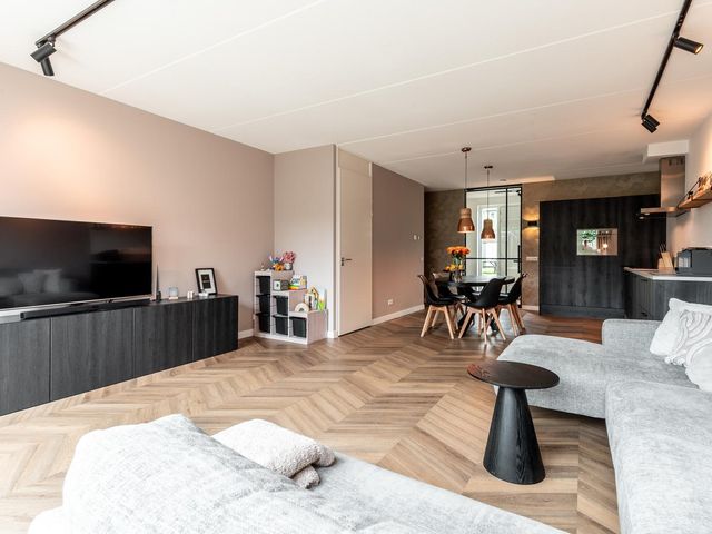 Gustav Hertzstraat 24, Almere