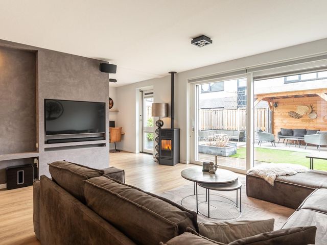 Doerianstraat 12, Almere