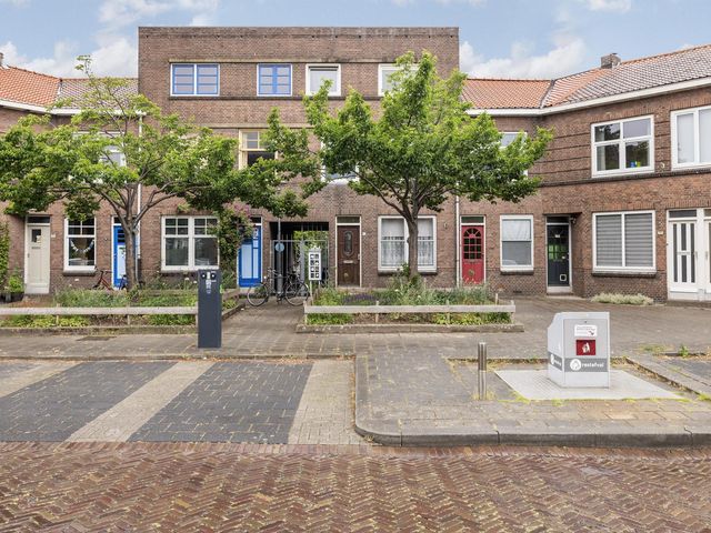 Hooftstraat 135, Dordrecht