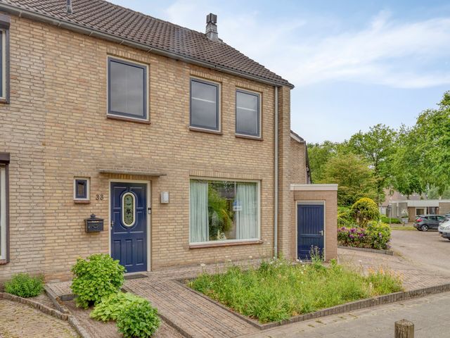 Prieelberk 33, Zundert