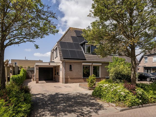 Westpoort 56, Sint-Maartensdijk