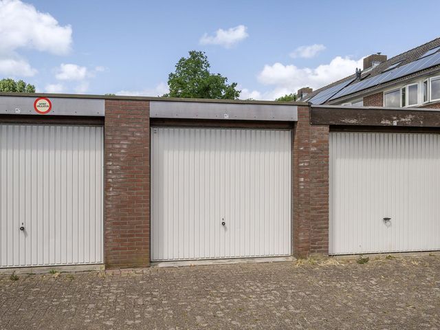 Oesterstraat 46, Tholen