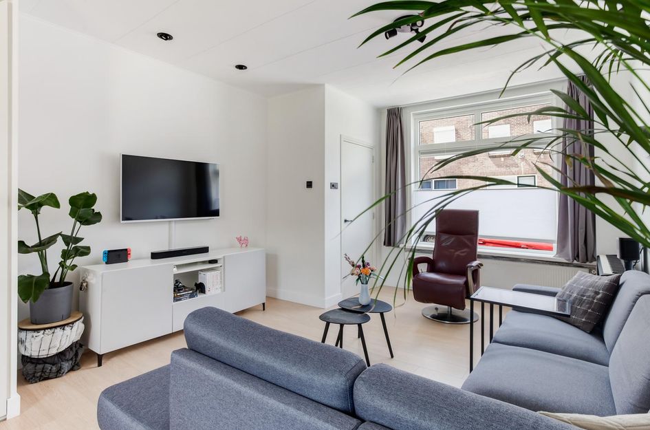 Graaf van Bloisstraat 58