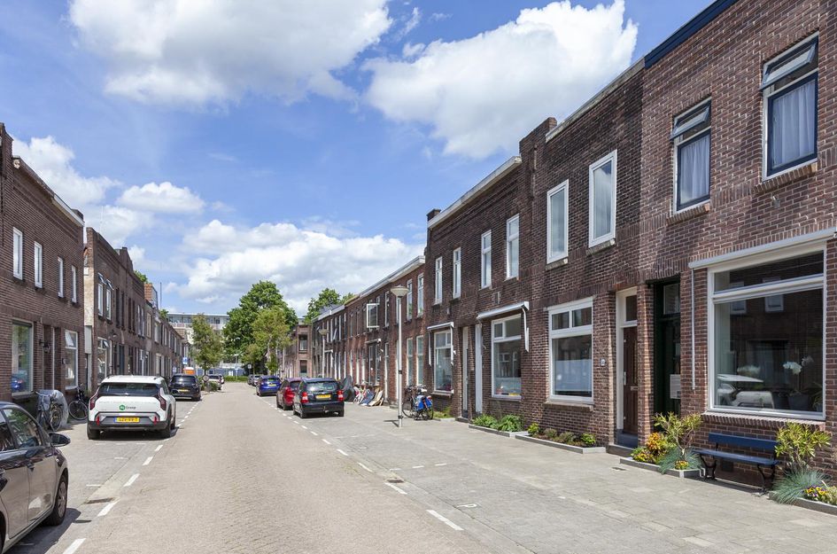 Graaf van Bloisstraat 58