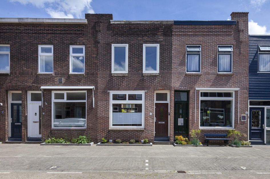 Graaf van Bloisstraat 58