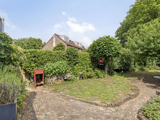 Leygraaf 309, Oss