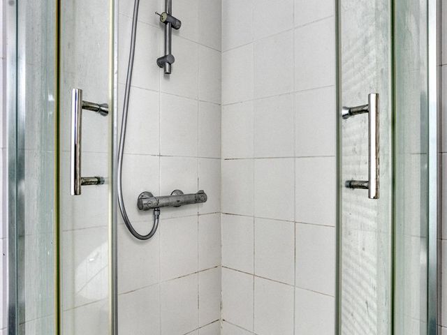 Hoofdstraat 20a, Warten
