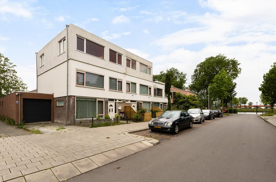 Attleeplantsoen 62