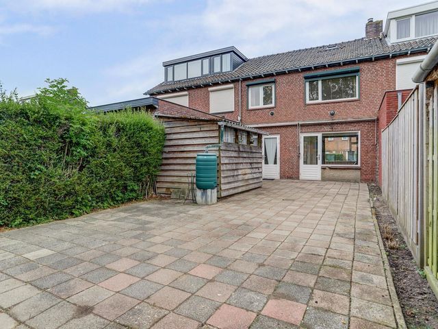 van Berckenrodelaan 19, Waalwijk
