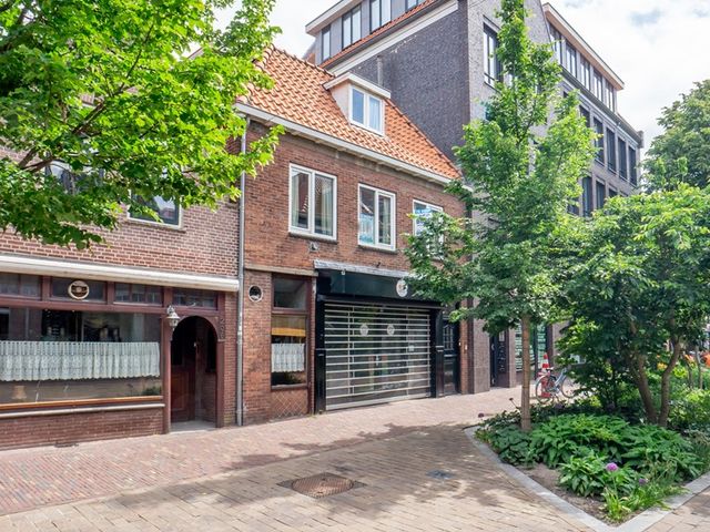 Laat 204, Alkmaar