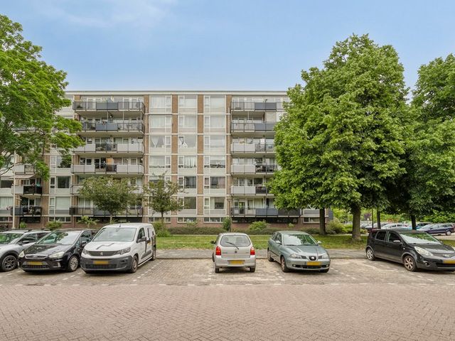 Gravin Juliana Van Stolberglaan 386, Leidschendam
