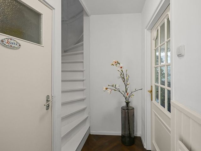 Schumannstraat 6, Heemskerk