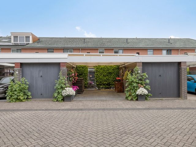 Barbadosstraat 80, Purmerend