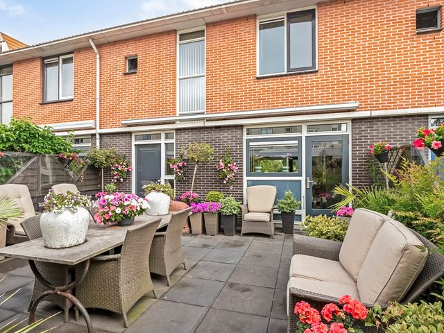 Barbadosstraat 80, Purmerend