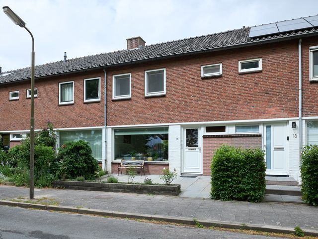 P. Van Schravendijkstraat 20, Ter Aar