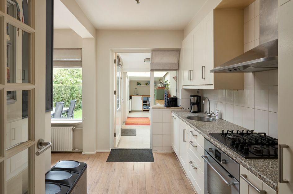 P. Van Schravendijkstraat 20