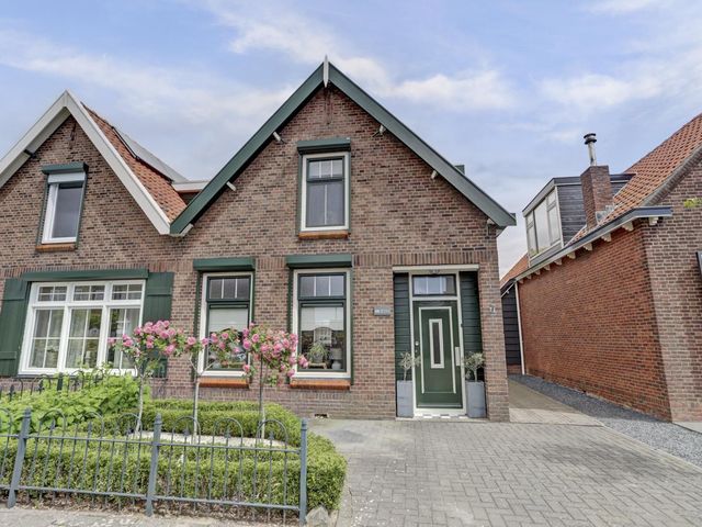 Doelstraat 66, Krabbendijke
