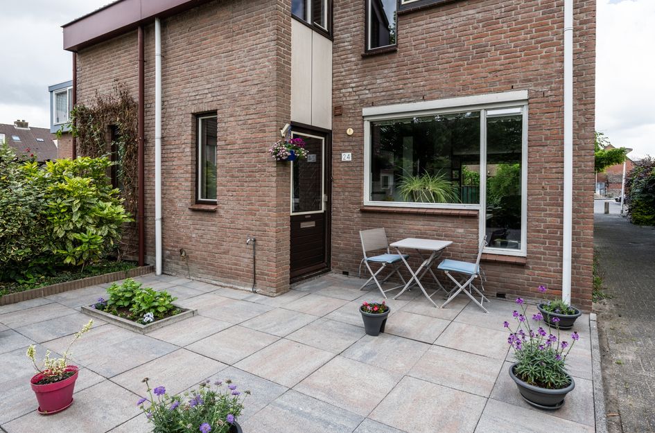 Elegastburg 24