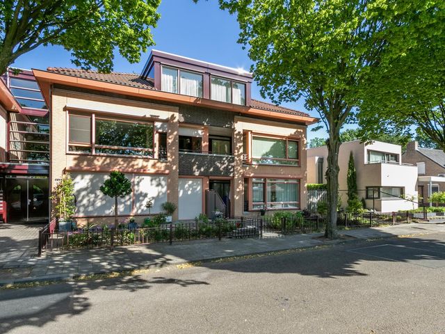 Valenakkerweg 8H, Weert