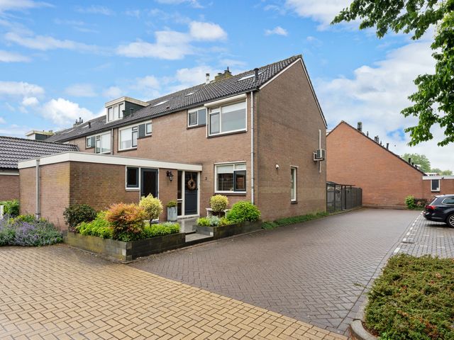 Bovenkruier 2, Nieuw-Lekkerland