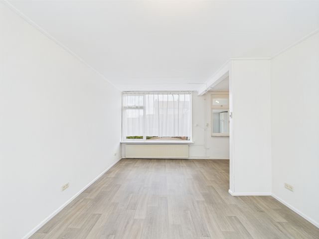 Margrietstraat 1, Hoek