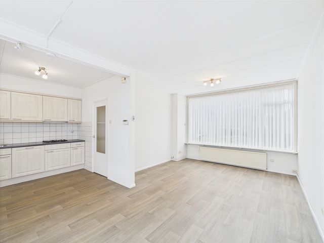 Margrietstraat 1, Hoek