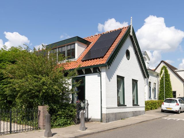 Herenweg 127, Rijnsaterwoude